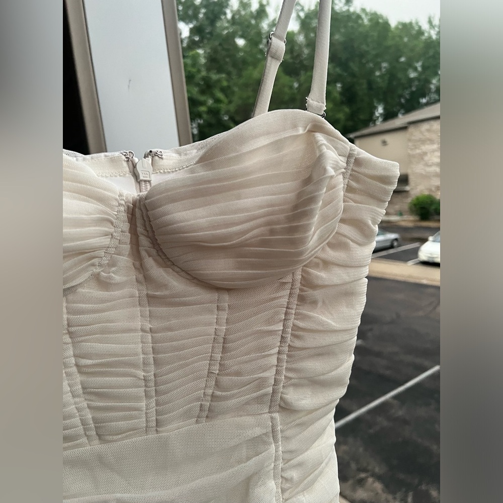 🆕BCBGMaxAzria Off-White Ruched Mesh Corset Midi Dress Size 6 Bridal Shower Party - Picture 11 of 16